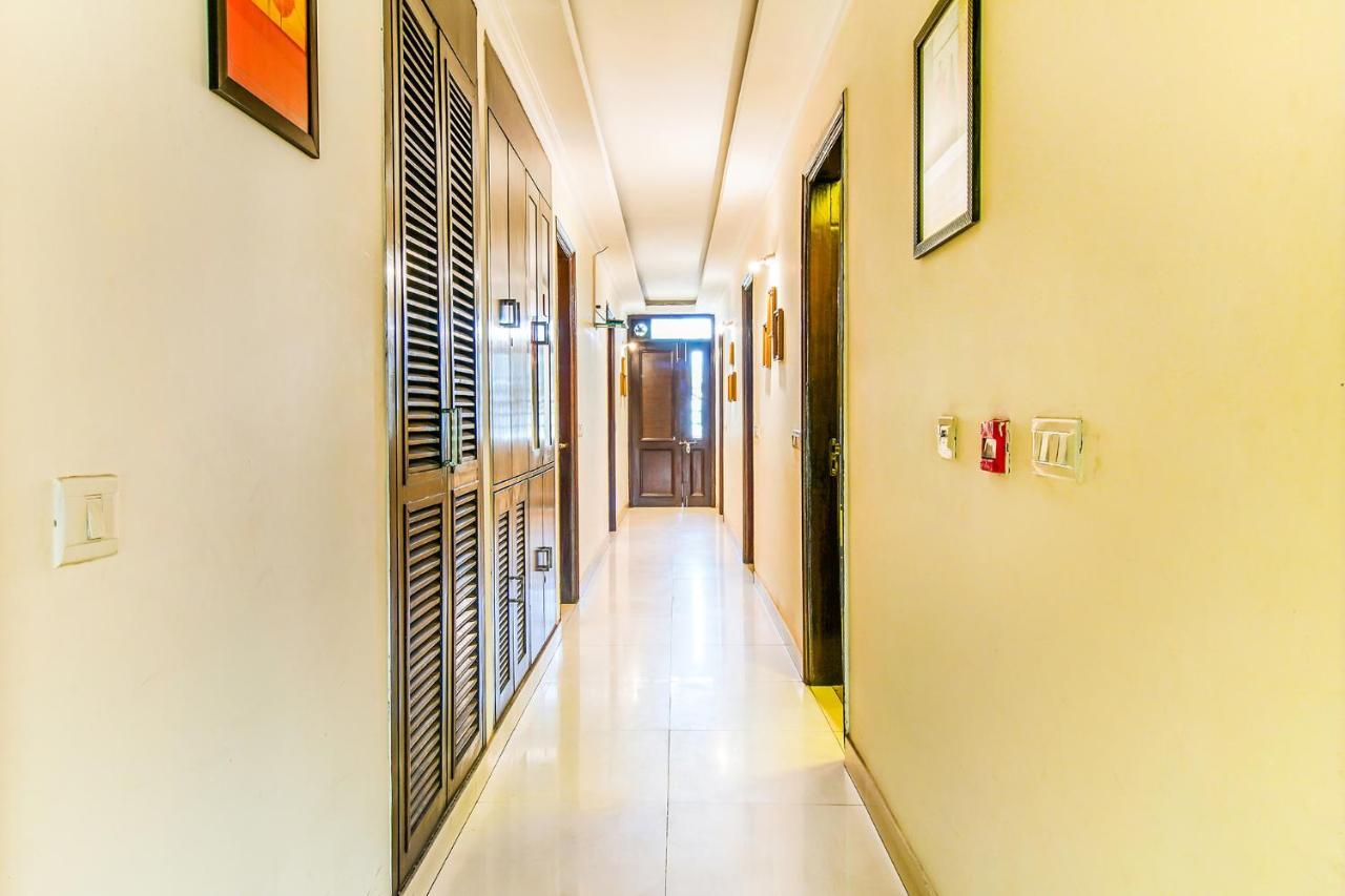 Fabhotel Signature Plaza Nueva Delhi Exterior foto